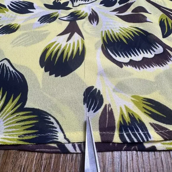 Ann Taylor LARGE sheer yellow floral long sleeve blouse - Picture 9 of 12